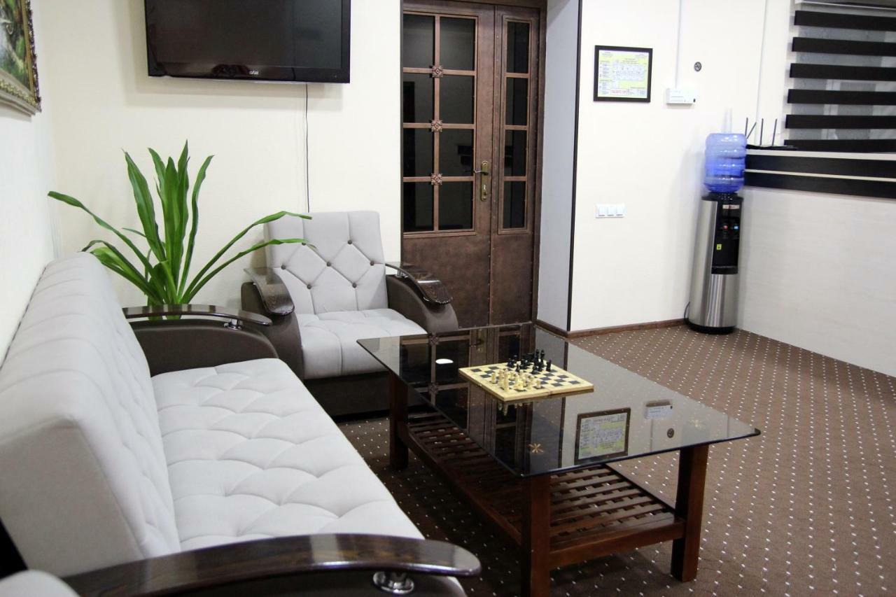 Hotel Aral Нукус Екстериор снимка