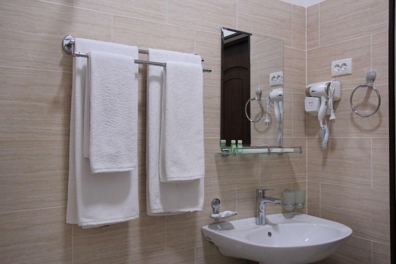 Hotel Aral Нукус Екстериор снимка