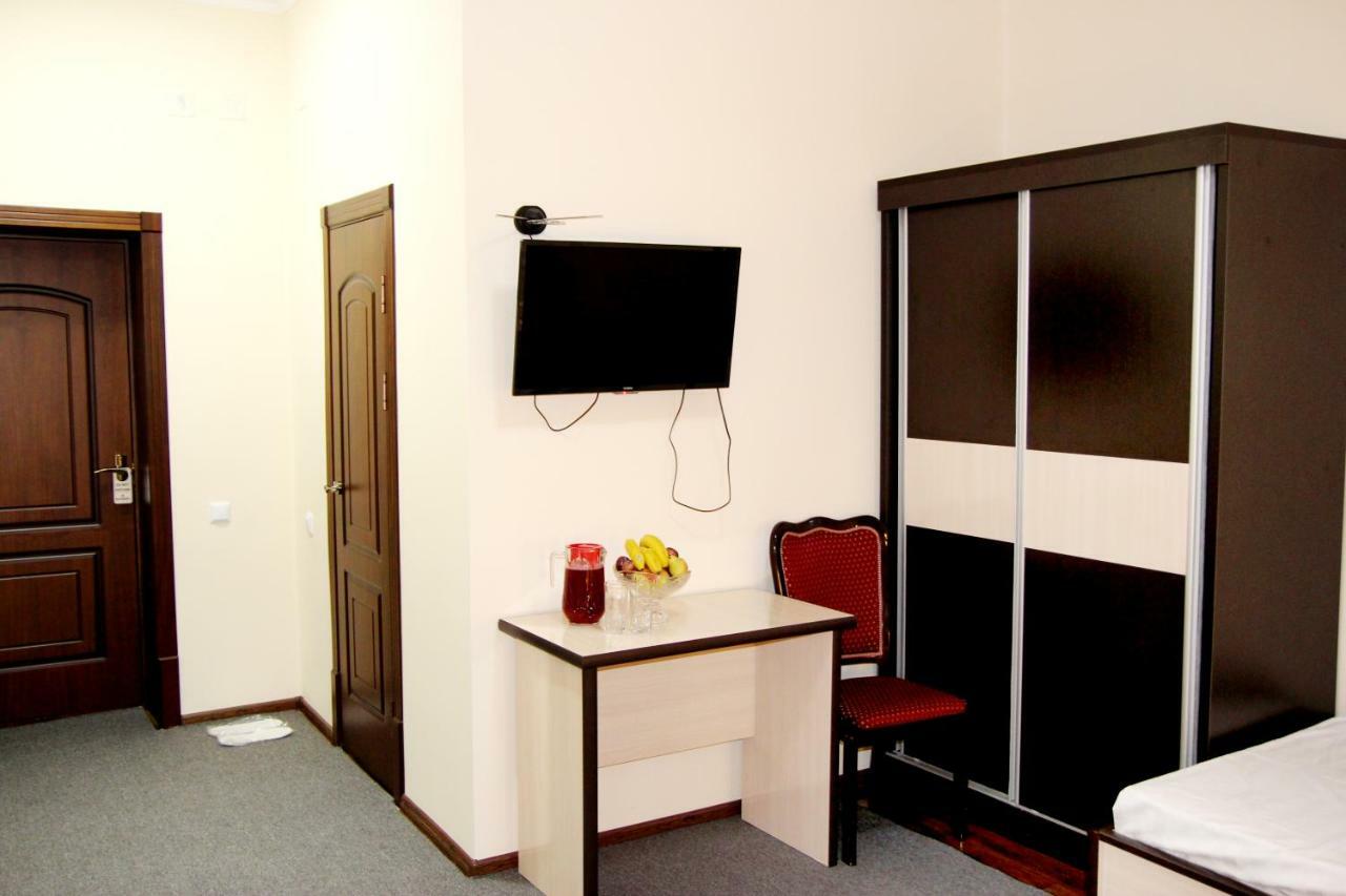 Hotel Aral Нукус Екстериор снимка