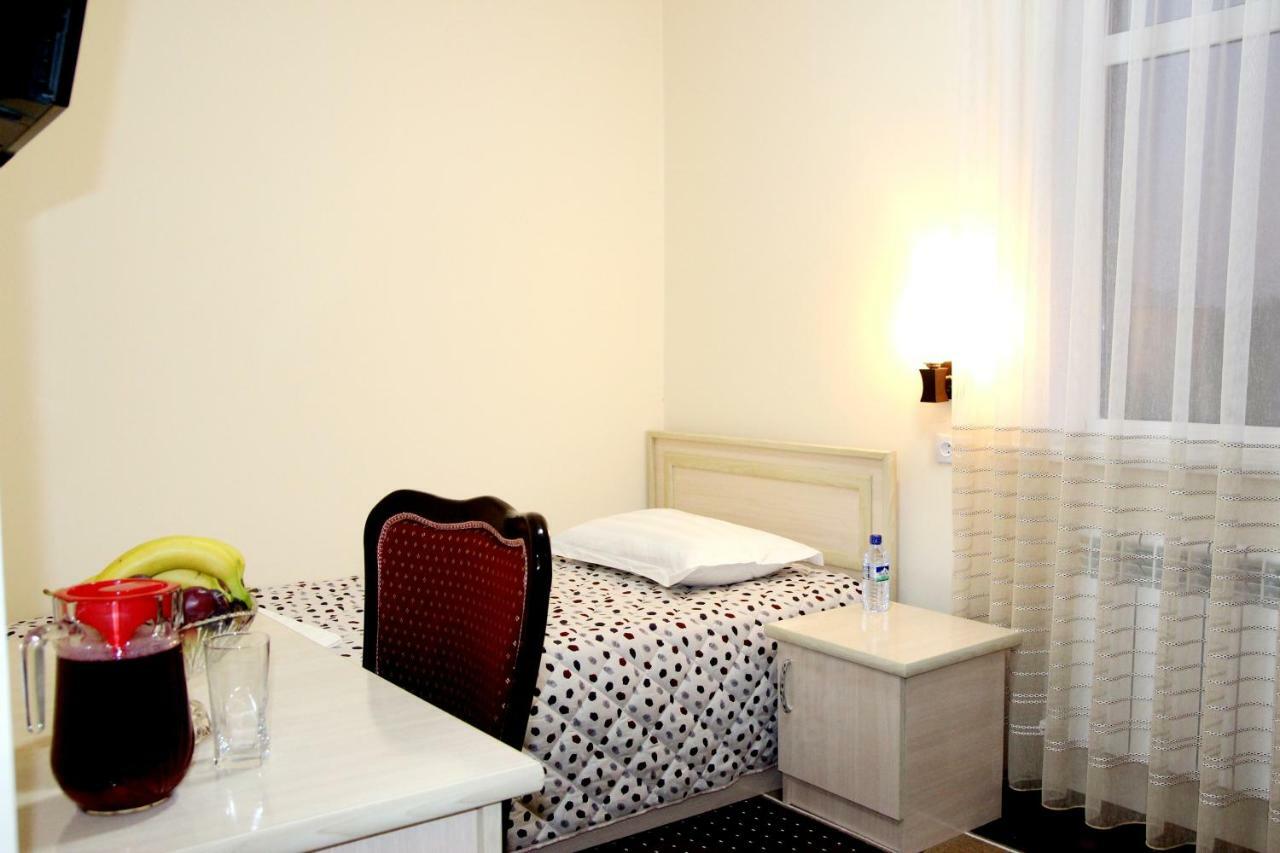 Hotel Aral Нукус Екстериор снимка