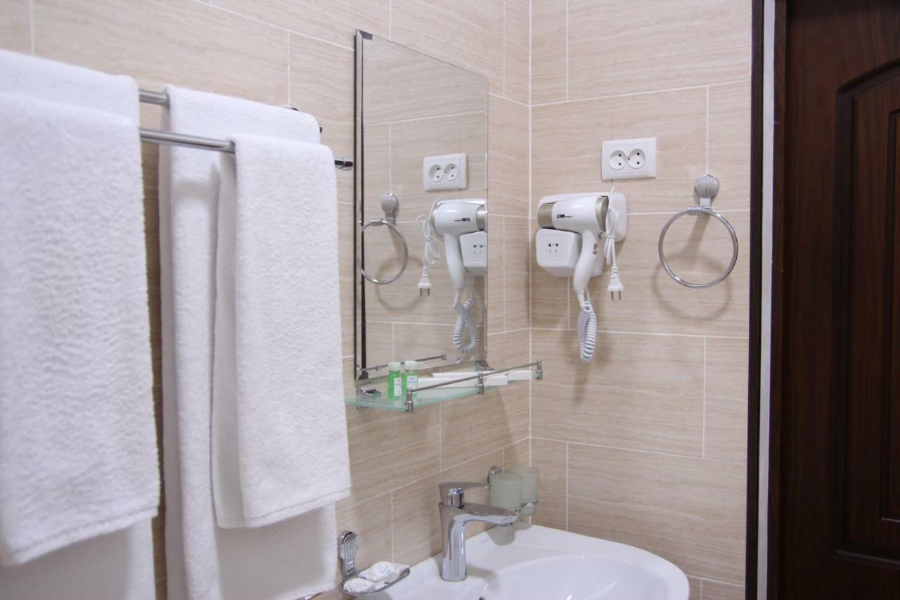 Hotel Aral Нукус Екстериор снимка
