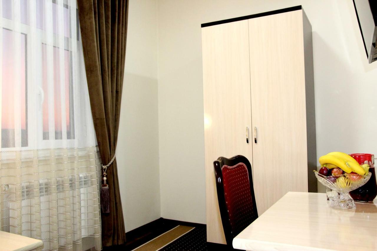 Hotel Aral Нукус Екстериор снимка